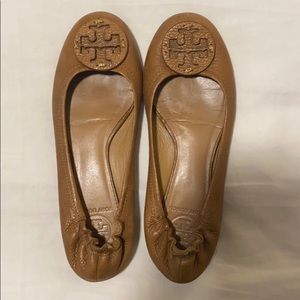 Tory Burch tan flats